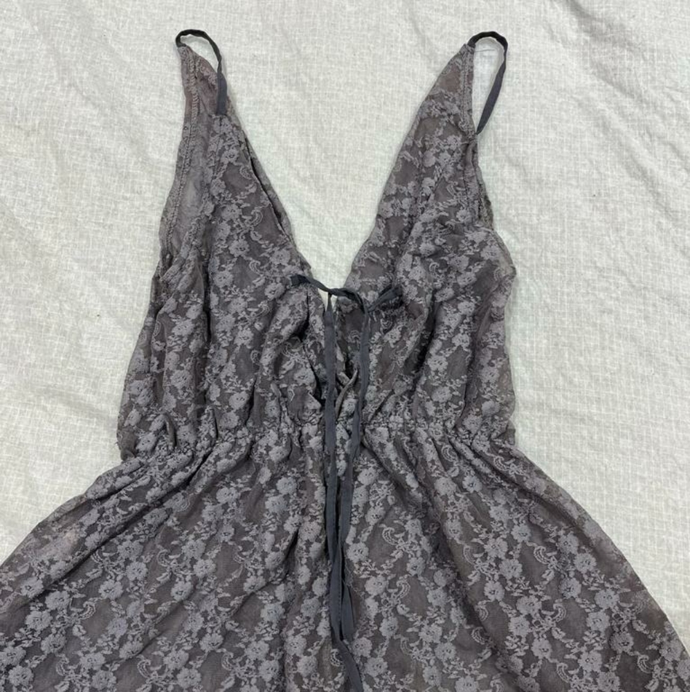 Grey lacey mesh top - Picture 7 of 9